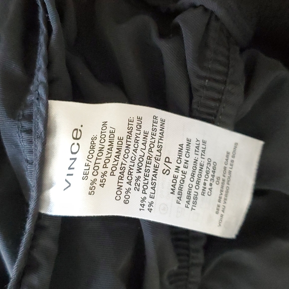 Vince. Washed Shrunken Bomber - Picture 9 of 9